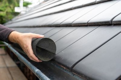 Seamless Gutter Cover Fit
